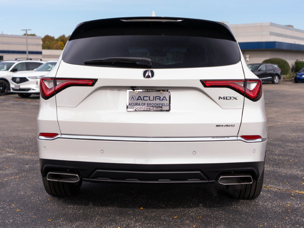 Certified 2024 Acura MDX w/ Technology Package AWD/4WD image 11