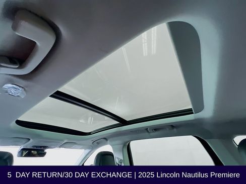 Used 2025 Lincoln Nautilus Premier w/ Equipment Group 102A AWD/4WD image 41