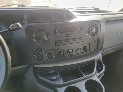 Used 2011 Ford E-350 and Econoline 350 XL image 15