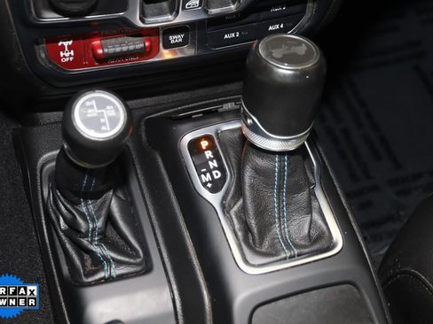 Used 2021 Jeep Wrangler Unlimited Rubicon 4xe w/ Dual Top Group image 7