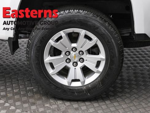Used 2022 Chevrolet Colorado LT w/ Fleet Safety Package RWD image 8