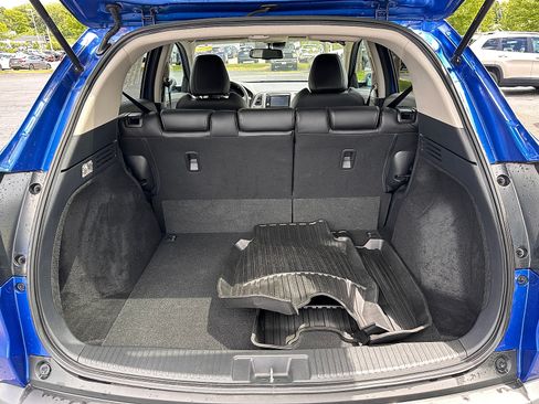 Used 2022 Honda HR-V EX-L image 11
