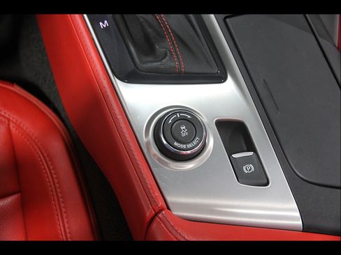 Used 2014 Chevrolet Corvette Stingray Convertible w/ 3LT Preferred Equipment Group RWD image 21
