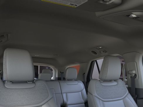 New 2026 Ford Explorer Active w/ Active Comfort Package RWD image 22