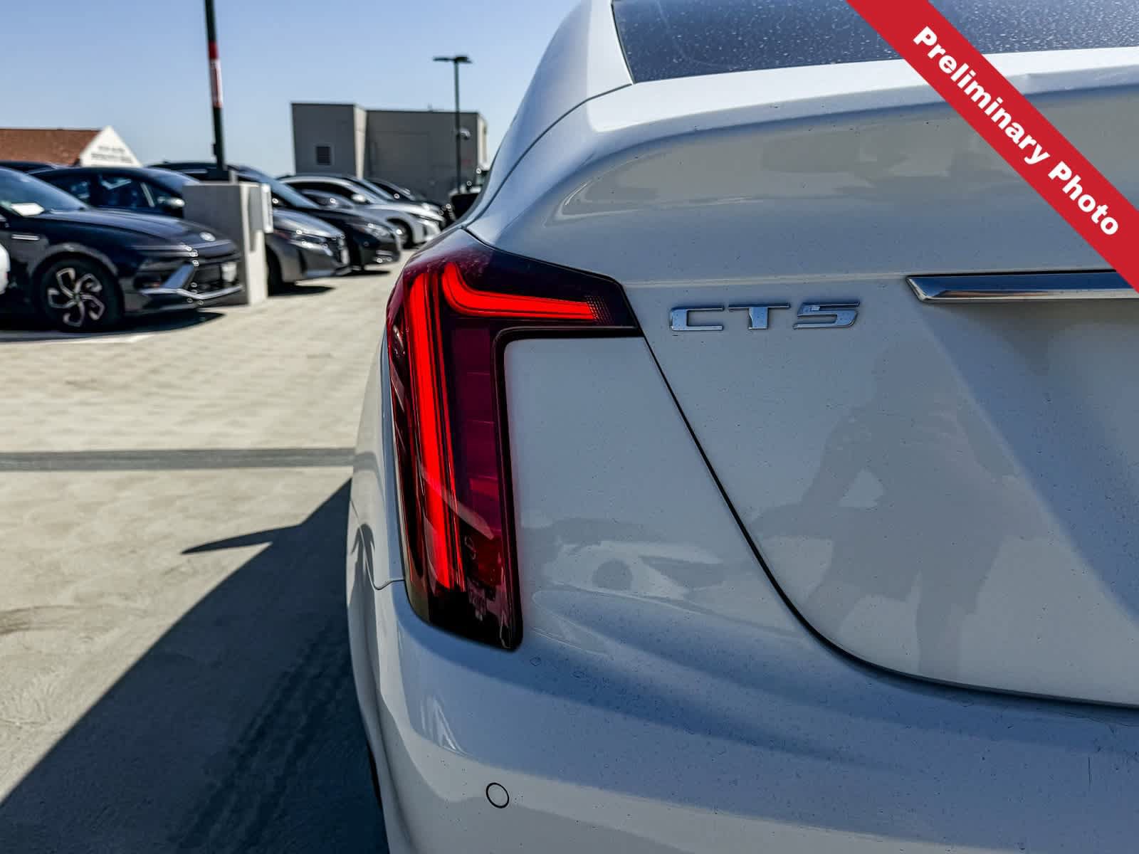Used 2023 Cadillac CT5 Luxury RWD image 9