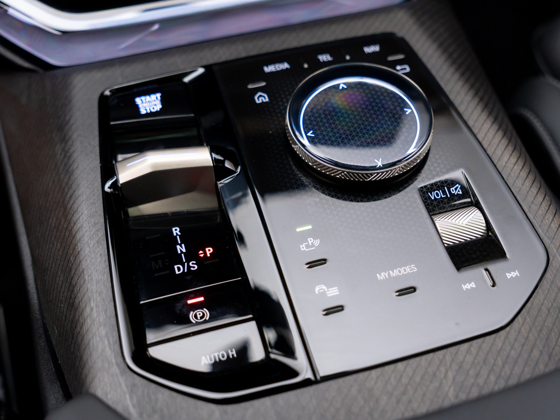 Certified 2025 BMW X3 xDrive30i AWD/4WD image 29