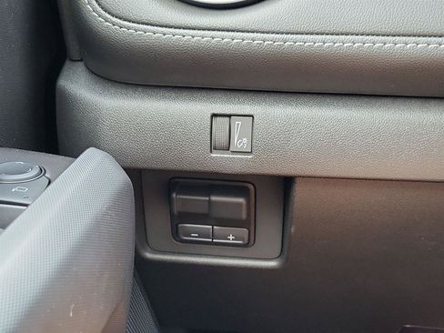 New 2026 Chevrolet Colorado LT w/ Advanced Trailering Package RWD image 17