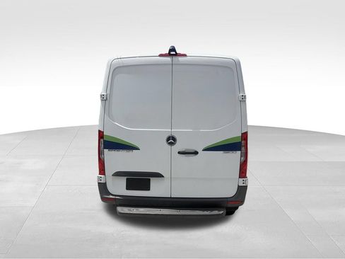 Used 2019 Mercedes-Benz Sprinter 144 Cargo image 6