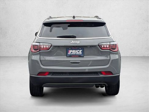 Used 2019 Jeep Compass Limited image 6