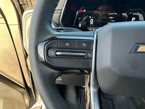 Used 2025 Chevrolet Colorado LT w/ Advanced Trailering Package image 21