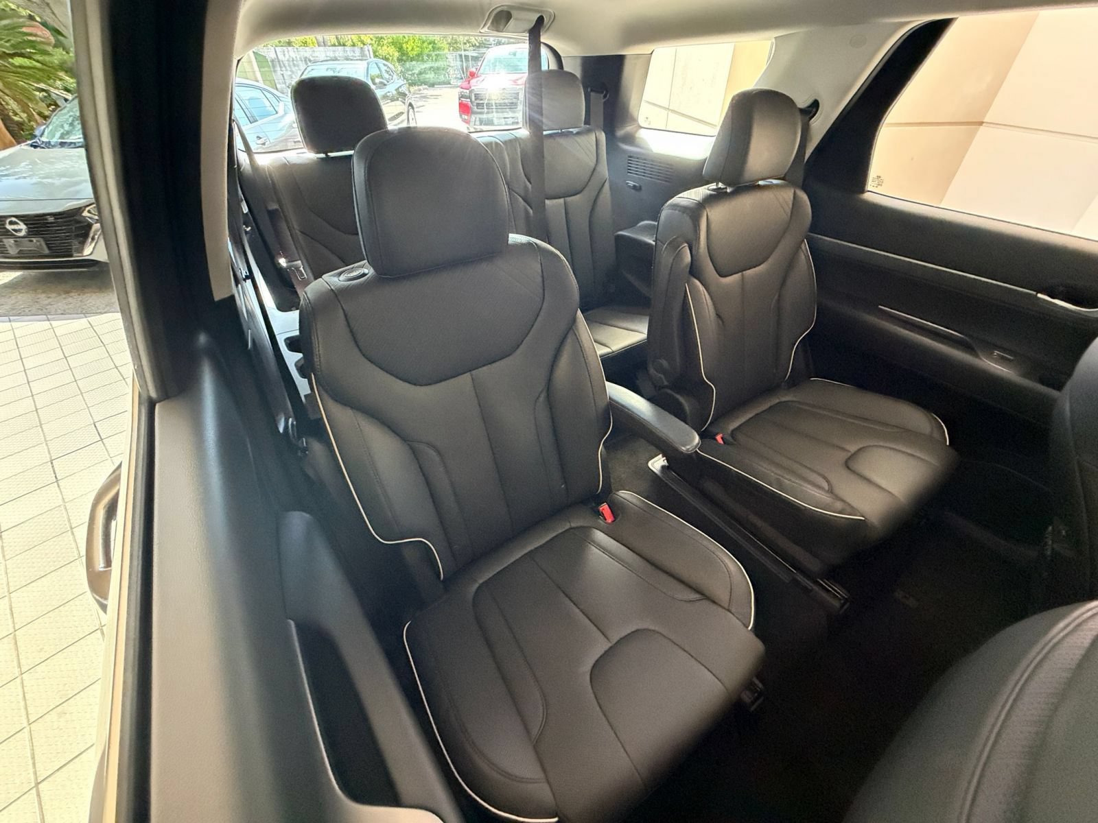 Used 2025 Hyundai Palisade SEL FWD image 36
