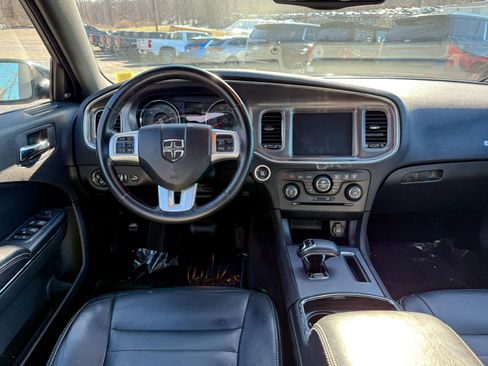 Used 2013 Dodge Charger SXT Plus image 17