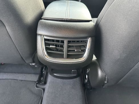 Used 2023 Chevrolet Malibu LT image 17