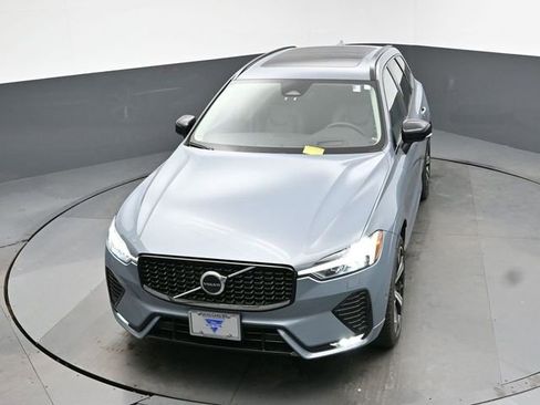 Used 2023 Volvo XC60 B5 Ultimate w/ Climate Package image 18