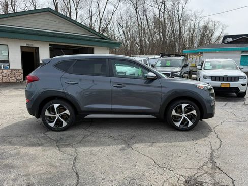 Used 2017 Hyundai Tucson Sport AWD/4WD image 6