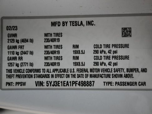 Used 2023 Tesla Model 3 Standard Range image 11