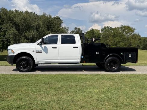 Used 2018 RAM 3500 Tradesman w/ Chrome Appearance Group AWD/4WD image 1