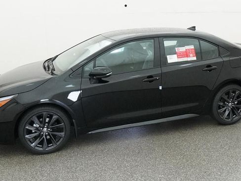 New 2026 Toyota Corolla SE FWD image 2