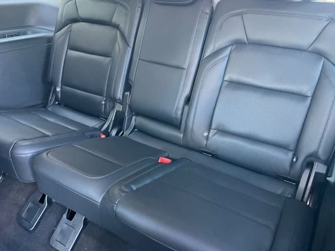 New 2026 Lincoln Navigator Premiere AWD/4WD image 16