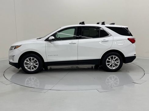 Used 2019 Chevrolet Equinox LT image 2