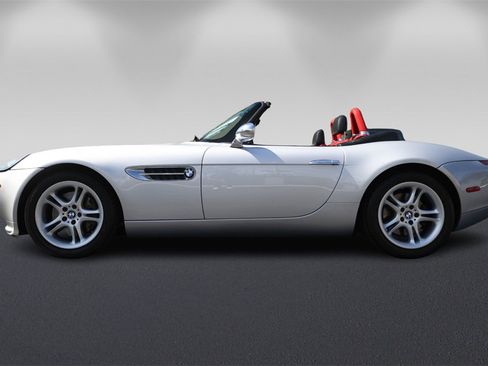 Used 2001 BMW Z8 image 6