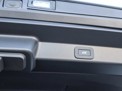 New 2026 Land Rover Range Rover Sport SE AWD/4WD image 27