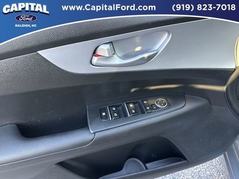 Used 2024 Kia Forte LXS image 20