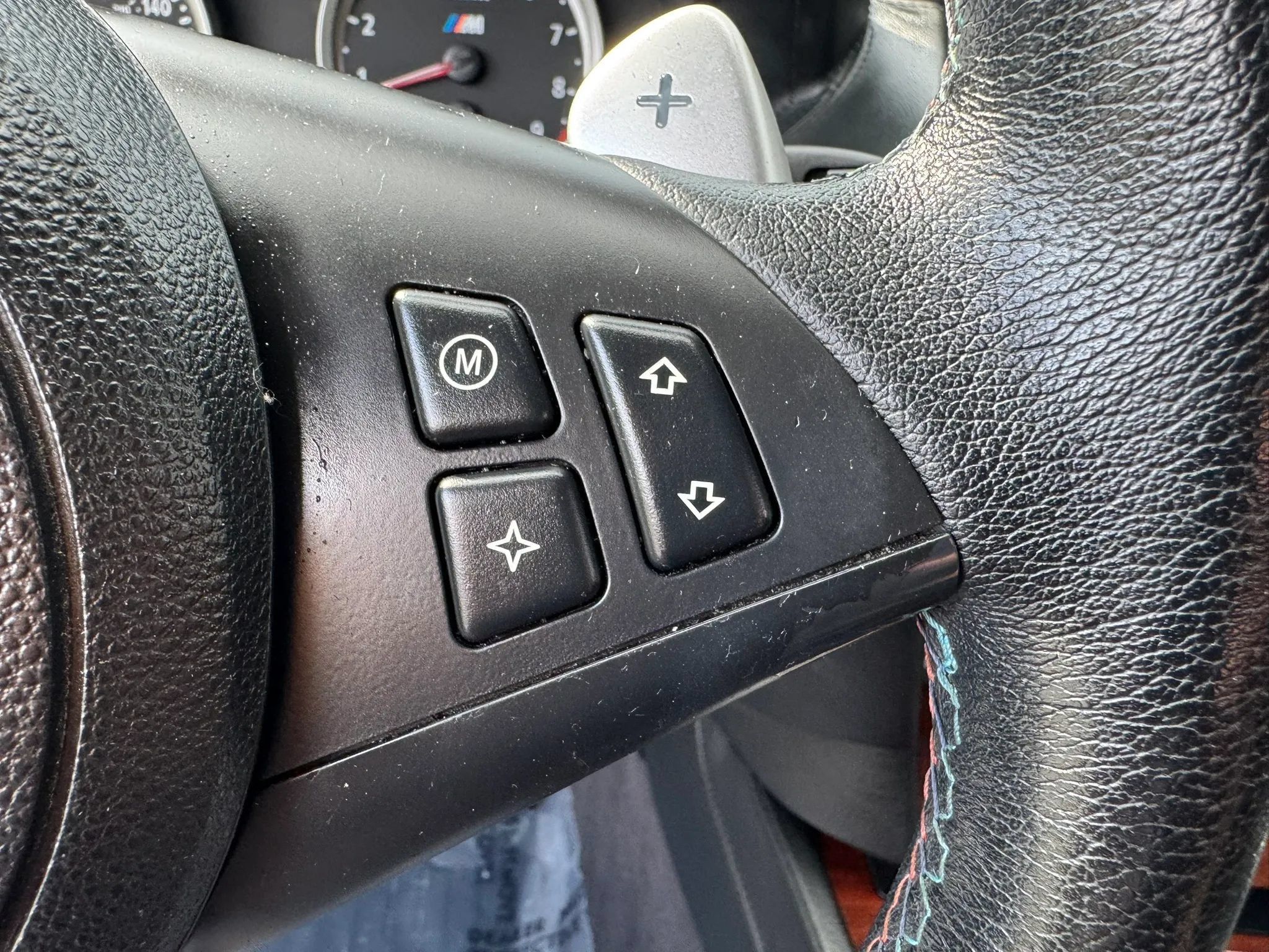 Used 2006 BMW M6 Coupe RWD image 16