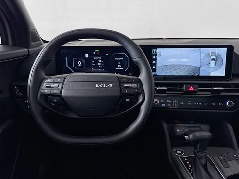 New 2026 Kia Sportage X-Line w/ X-Line Technology Package image 24