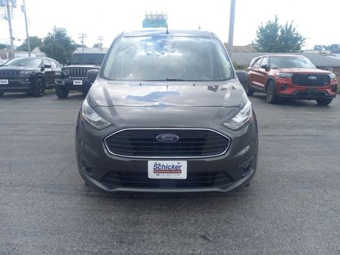 Used 2022 Ford Transit Connect XLT FWD image 4
