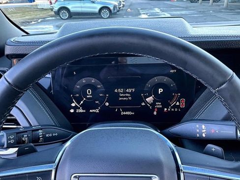 Used 2025 GMC Yukon Denali image 13