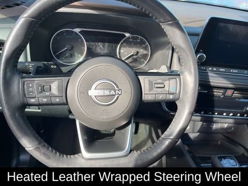 Used 2022 Nissan Rogue SV w/ SV Premium Package image 7