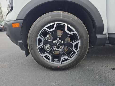 New 2025 Ford Bronco Sport Outer Banks w/ Outer Banks Tech Package+ image 27