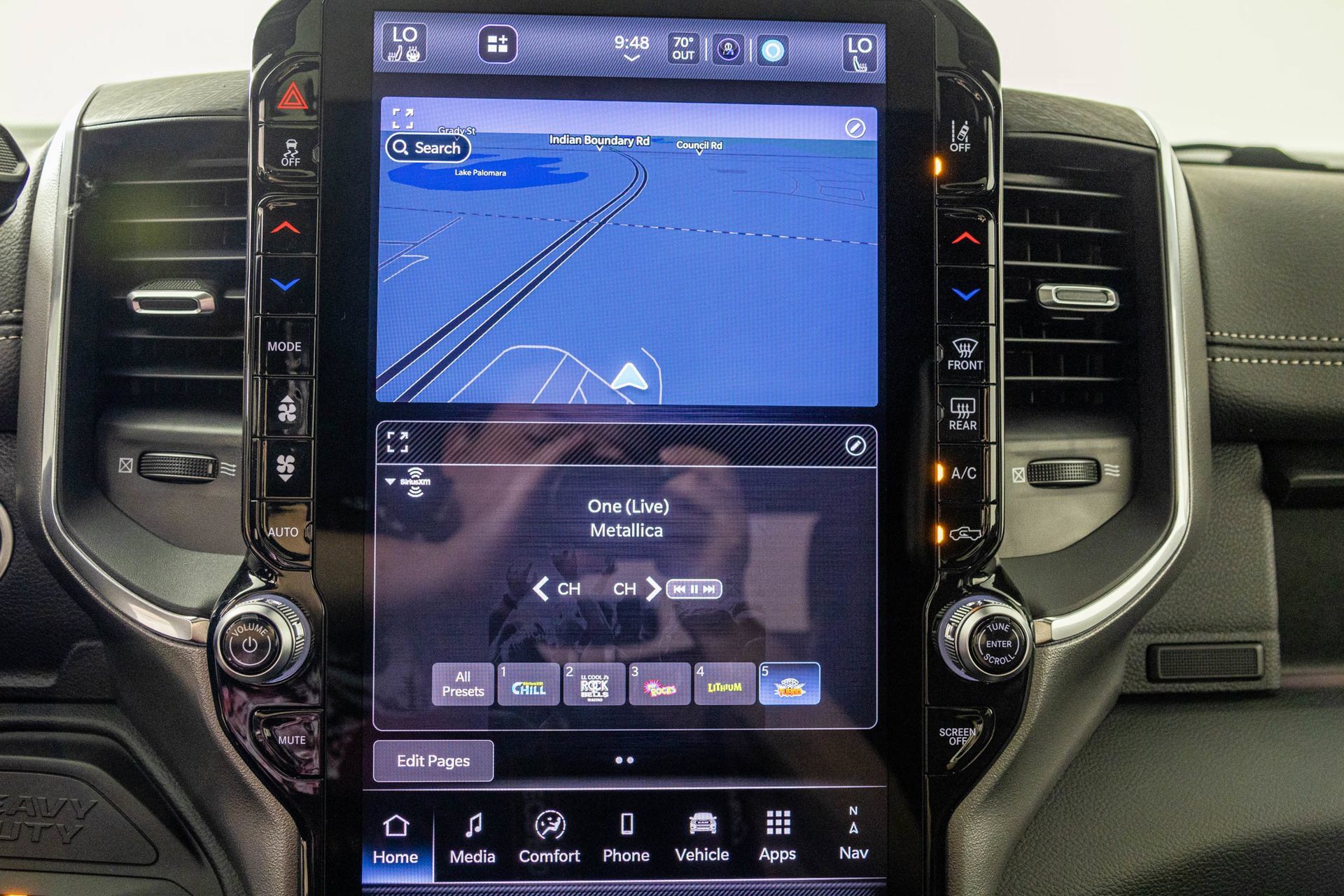 New 2026 RAM 3500 Laramie AWD/4WD image 26