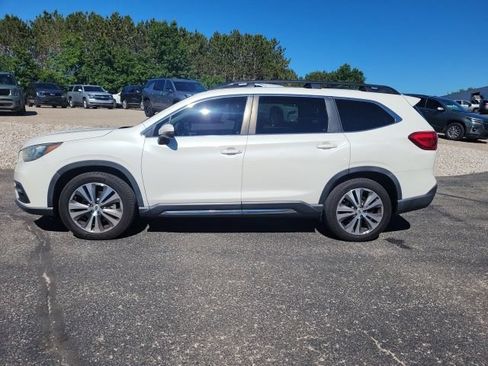 Used 2019 Subaru Ascent Limited AWD/4WD image 9
