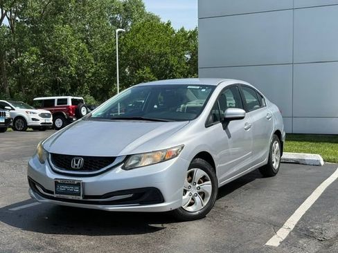Used 2014 Honda Civic LX image 2