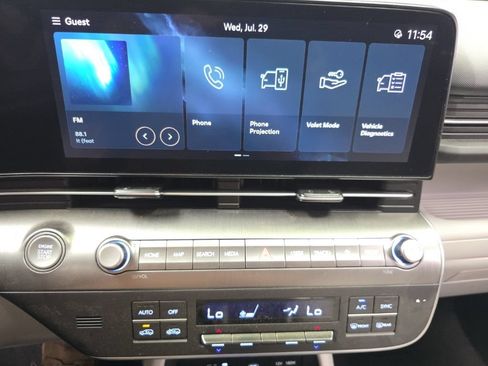 Used 2024 Hyundai Kona SEL AWD/4WD image 20