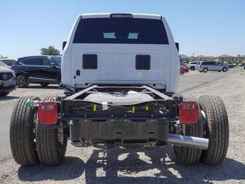 New 2025 RAM 3500 Tradesman w/ Chrome Appearance Group image 10