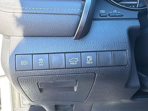 Certified 2022 Toyota Camry XSE image 12