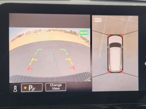 Used 2024 Nissan Armada SL w/ Captain's Chairs Package image 14