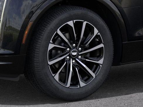 New 2026 Cadillac Lyriq Sport w/ LPO, Floor Liner Package AWD/4WD image 9