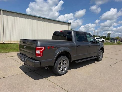 Used 2018 Ford F150 XLT w/ Equipment Group 302A Luxury AWD/4WD image 3