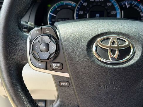 Used 2012 Toyota Camry XLE w/ Convenience Pkg FWD image 20