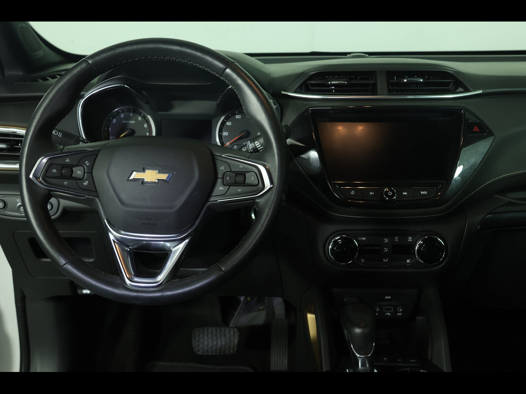Used 2023 Chevrolet TrailBlazer ACTIV w/ Sun and Liftgate Package AWD/4WD image 16