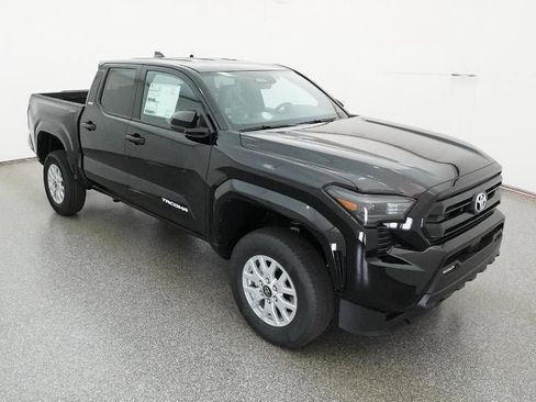 New 2025 Toyota Tacoma SR5 image 13