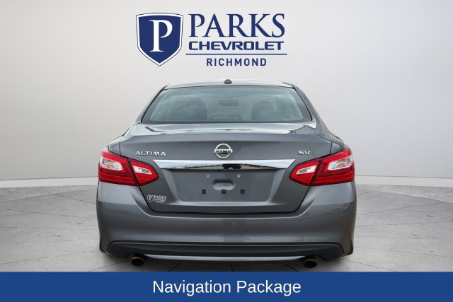 Used 2016 Nissan Altima 2.5 SV w/ Convenience Package FWD image 7