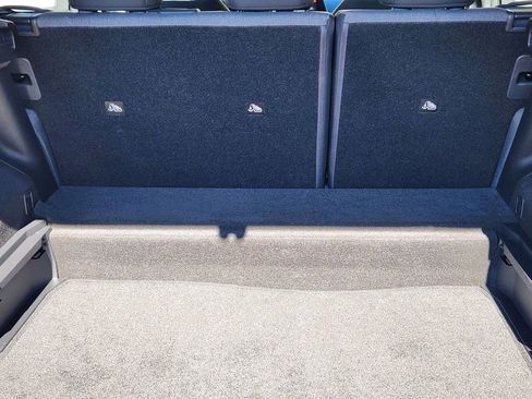 Used 2023 Nissan Ariya FWD image 26