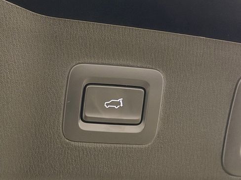 Used 2025 MAZDA CX-5 AWD 2.5 S w/ Preferred Package image 15