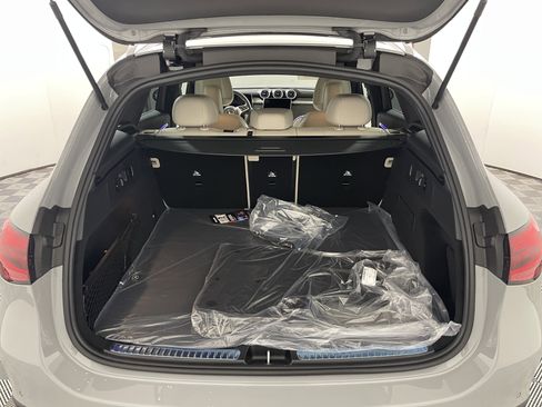 New 2026 Mercedes-Benz GLC 300 image 19