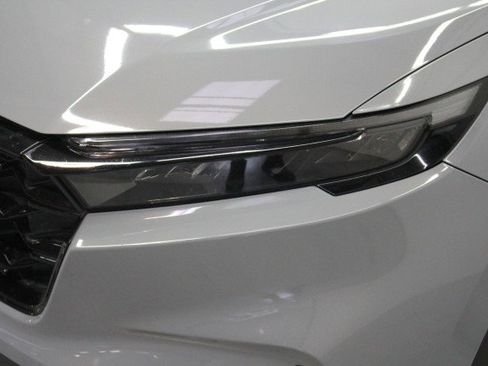 Used 2024 Honda CR-V Sport Touring image 2